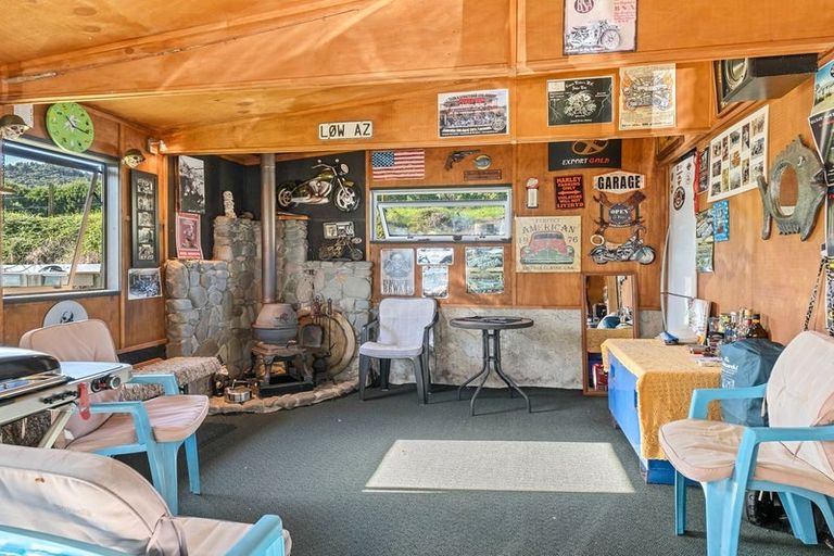 Photo of property in 1469 South Road, Kaitake, New Plymouth, 4374