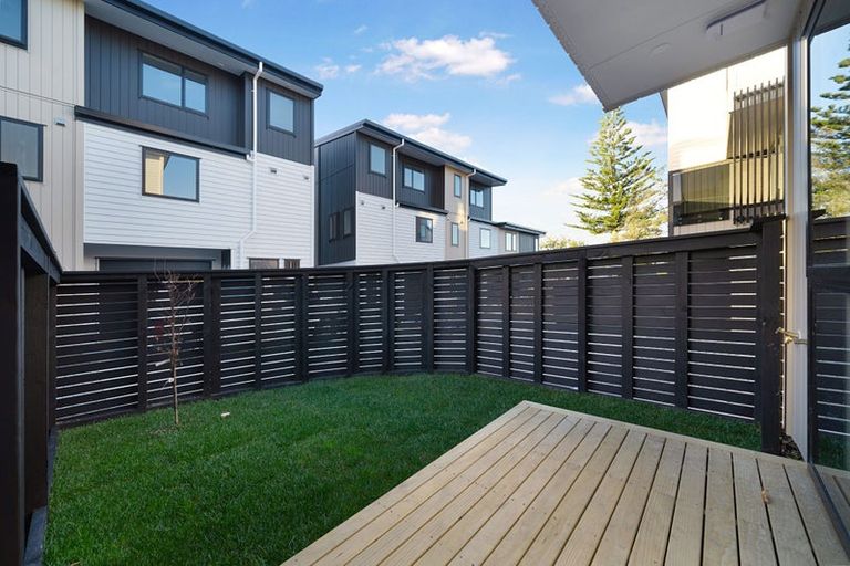 Photo of property in 5/13 Arawa Street, New Lynn, Auckland, 0600