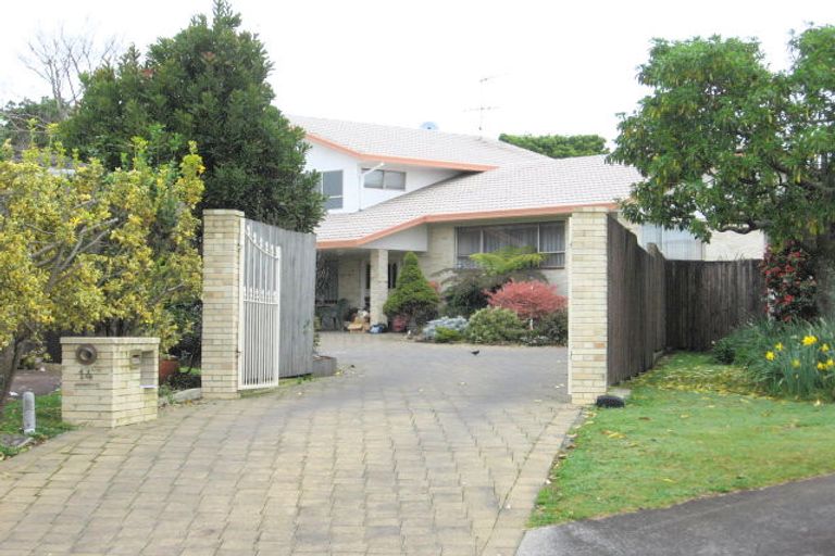 Photo of property in 14 The Lea, Pahurehure, Papakura, 2113