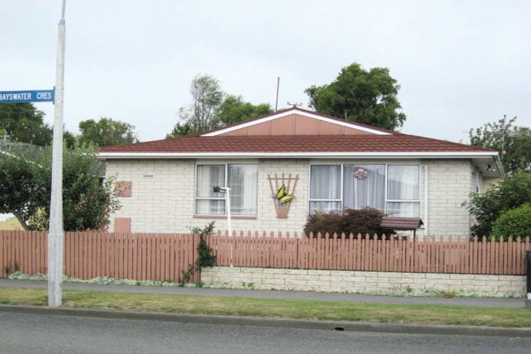 Photo of property in 2/24 Bayswater Crescent, Bromley, Christchurch, 8062
