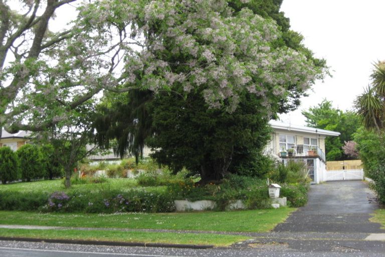Photo of property in 1/32 Park Estate Road, Rosehill, Papakura, 2113