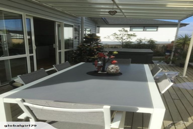 Photo of property in 9 Parkview Drive, Gulf Harbour, Whangaparaoa, 0930