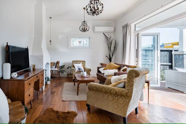 Photo of property in 115 Vanguard Street, Nelson South, Nelson, 7010