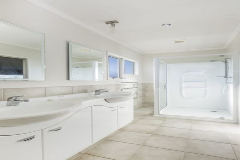 Photo of property in 38 Lax Crescent, Leigh, 0985