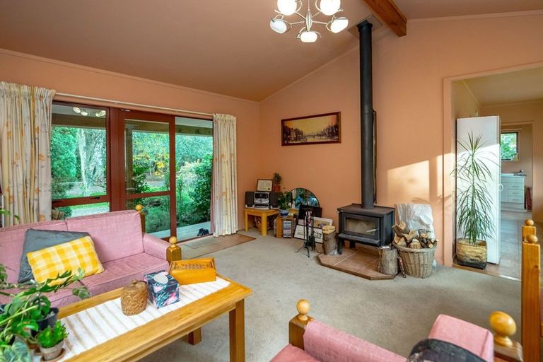 Photo of property in 265 No 1 Line, Tauwharenikau, Featherston, 5771