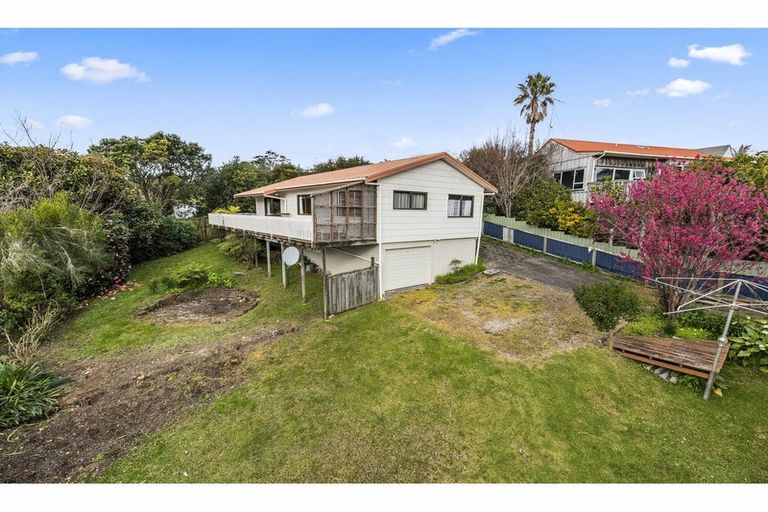 Photo of property in 9 Inca Place, Snells Beach, 0920