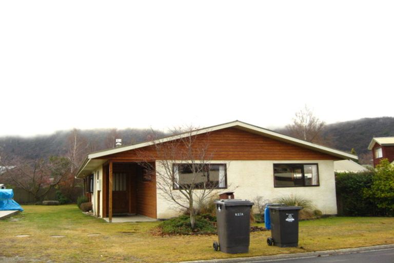 Photo of property in 3 Reid Crescent, Arrowtown, 9302