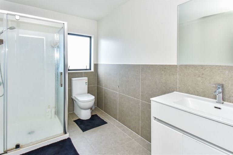 Photo of property in 54b Cambridge Terrace, Papatoetoe, Auckland, 2025