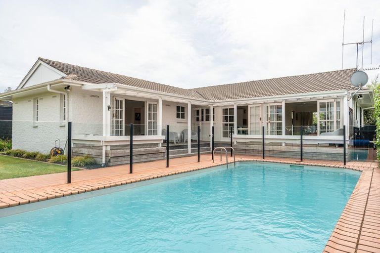 Photo of property in 8 Clements Crescent, Queenwood, Hamilton, 3210