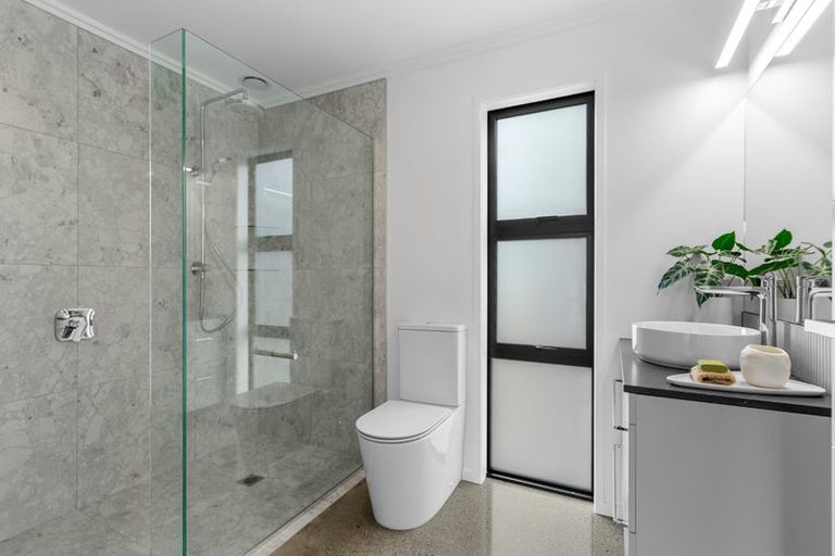 Photo of property in 8 Grey Heron Close, Mangawhai Heads, 0573