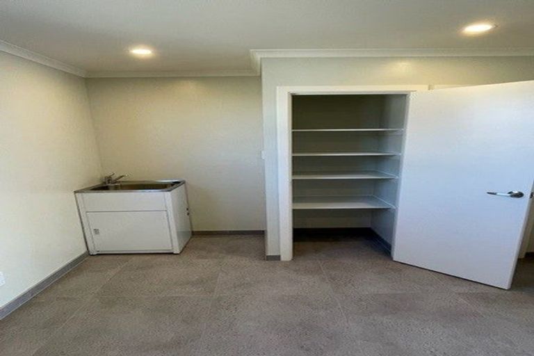 Photo of property in 5/25 Newnham Terrace, Upper Riccarton, Christchurch, 8041