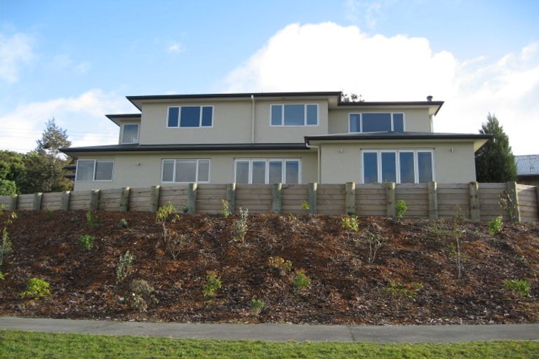 Photo of property in 1 Leithton Close, Glenleith, Dunedin, 9010