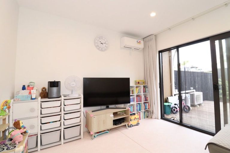 Photo of property in 22 Toanga Place, Mount Wellington, Auckland, 1062
