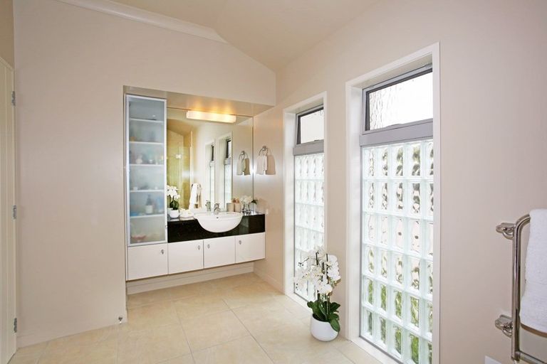 Photo of property in 597 Redoubt Road, Flat Bush, Auckland, 2019