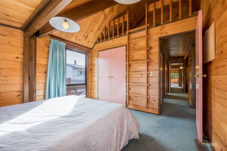 Photo of property in 127 Hill Road, Belmont, Lower Hutt, 5010