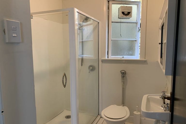 Photo of property in 118 Austin Street, Mount Victoria, Wellington, 6011