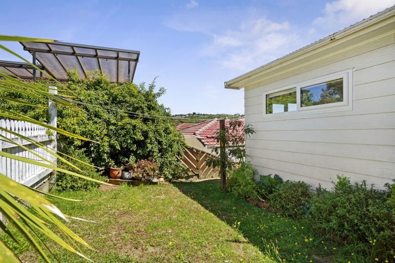 Photo of property in 6a Beach Road, Titahi Bay, Porirua, 5022