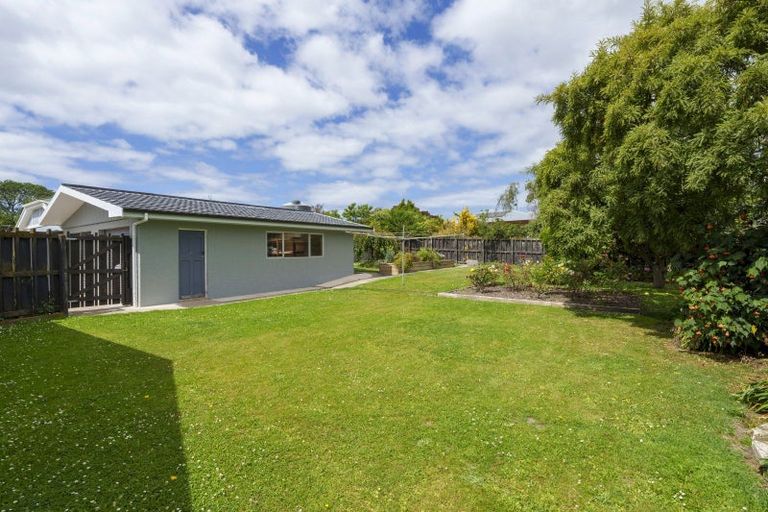 Photo of property in 2 Argyle Street, Weston, Oamaru, 9401