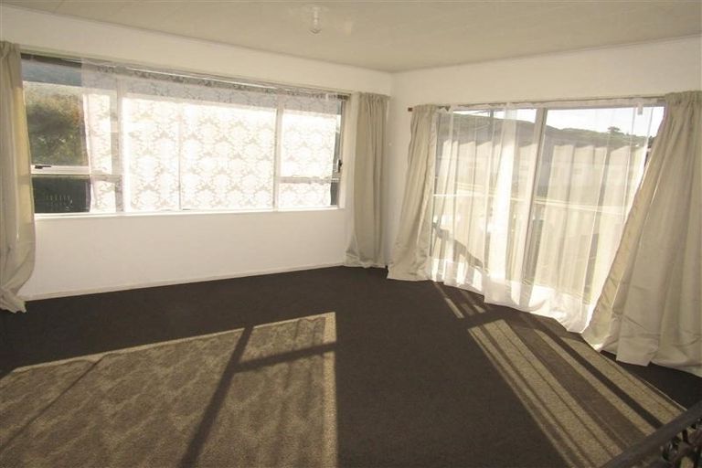 Photo of property in 1/14 Ngatitoa Street, Takapuwahia, Porirua, 5022