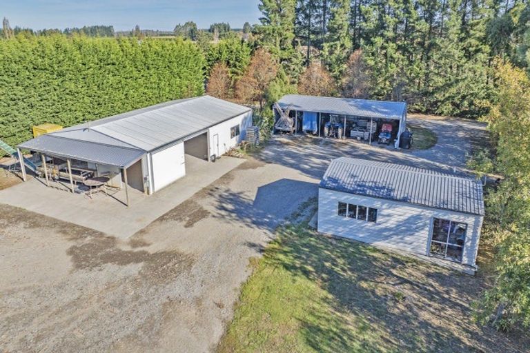 Photo of property in 581 Pesters Road, West Eyreton, 7475