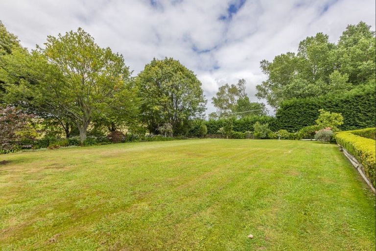 Photo of property in 378 Wimbledon Road, Porangahau, 4292