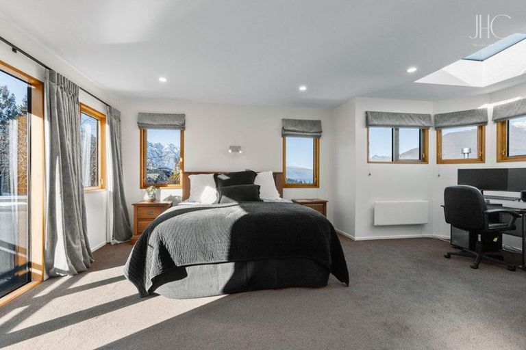 Photo of property in 18 Dublin Street, Queenstown, 9300