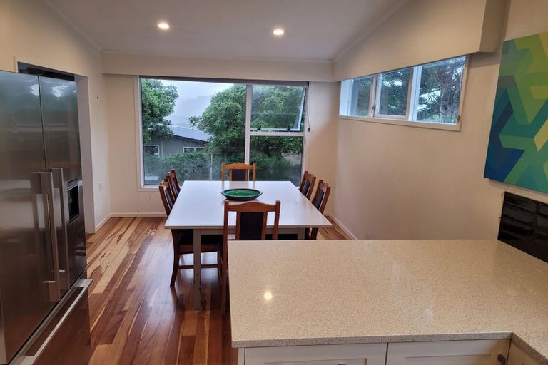 Photo of property in 4 Chorley Grove, Churton Park, Wellington, 6037