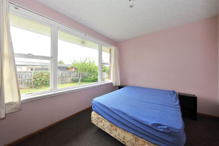 Photo of property in 2 Aileen Place, Upper Riccarton, Christchurch, 8041