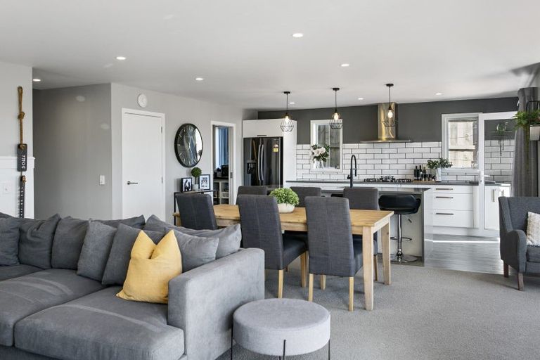 Photo of property in 295 Tauhara Ridge Drive, Richmond Heights, Taupo, 3330