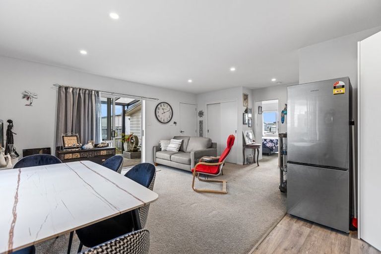 Photo of property in 11 Kamahi Crescent, Papamoa Beach, Papamoa, 3118