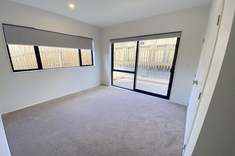 Photo of property in 64 Pacific Heights Road, Orewa, 0931