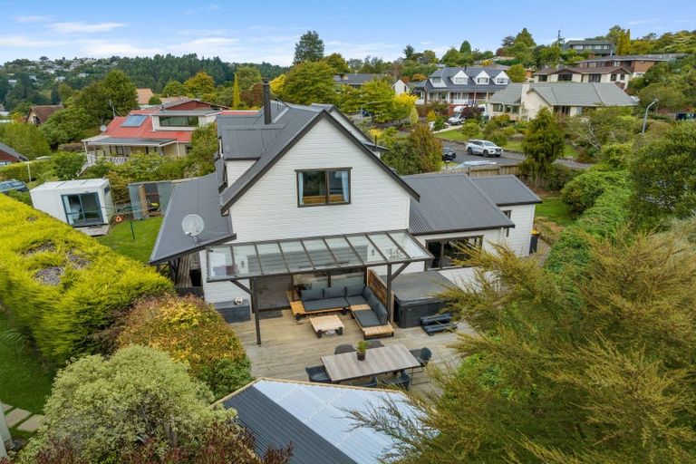 Photo of property in 90 Glenross Street, Glenross, Dunedin, 9011