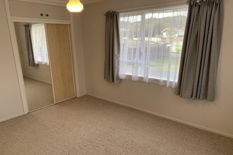Photo of property in 11 Momona Street, Wainuiomata, Lower Hutt, 5014