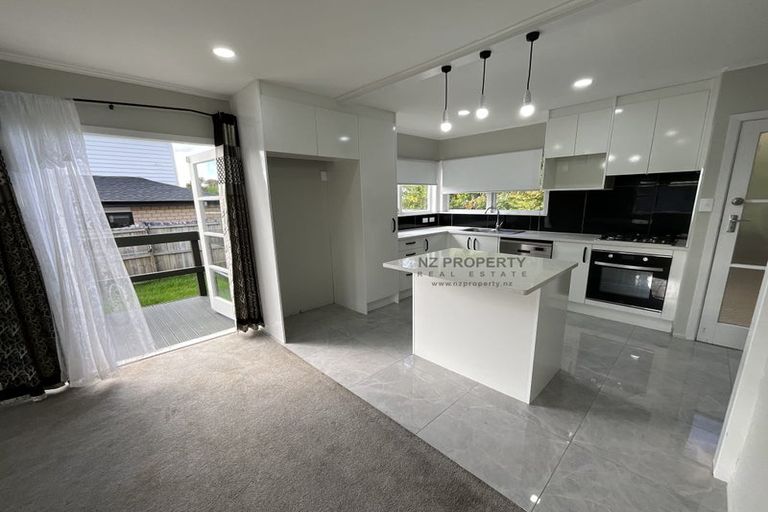 Photo of property in 38 Eddowes Street, Manurewa, Auckland, 2102