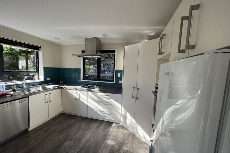 Photo of property in 73 Mcdonnell Road, Arrowtown, 9302