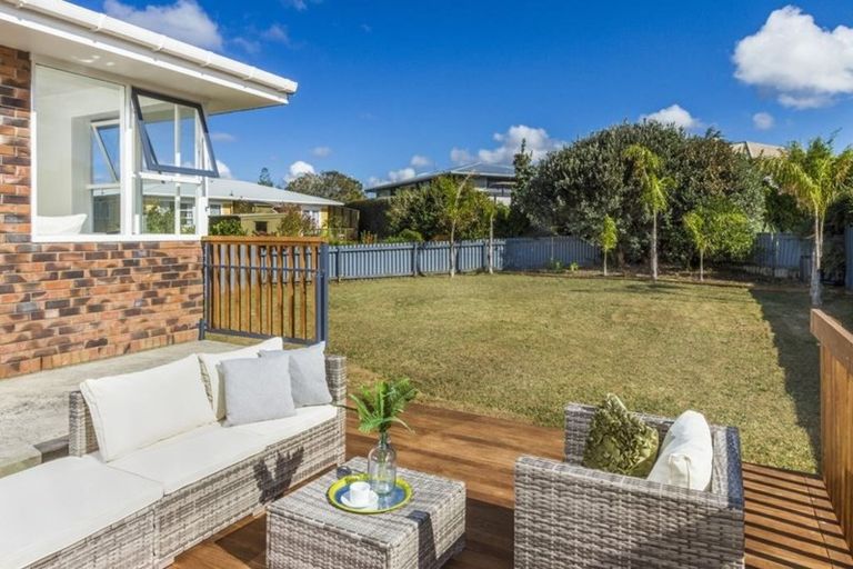 Photo of property in 43 Holland Road, Hillcrest, Auckland, 0627