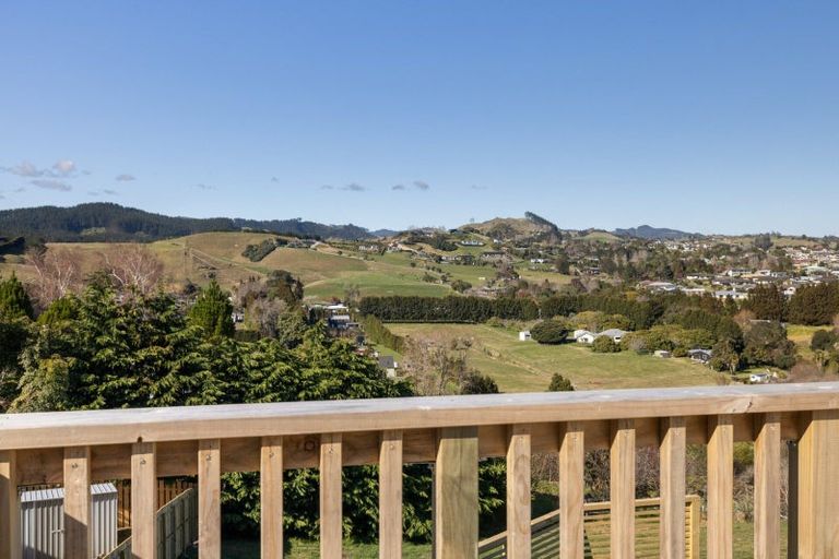 Photo of property in 24 Eagleview Rise, Welcome Bay, Tauranga, 3175