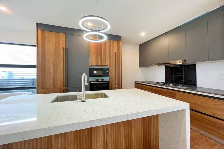 Photo of property in 58 Rush Creek Drive, Westgate, Auckland, 0614