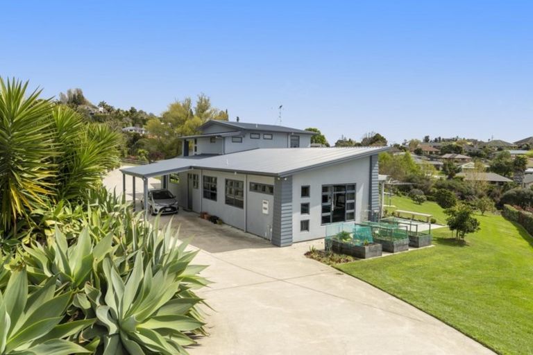 Photo of property in 15 Riverstone Drive, Welcome Bay, Tauranga, 3112