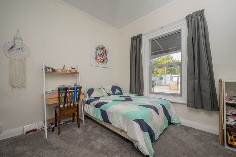 Photo of property in 22 Clutha Street, Alexandra, 9320