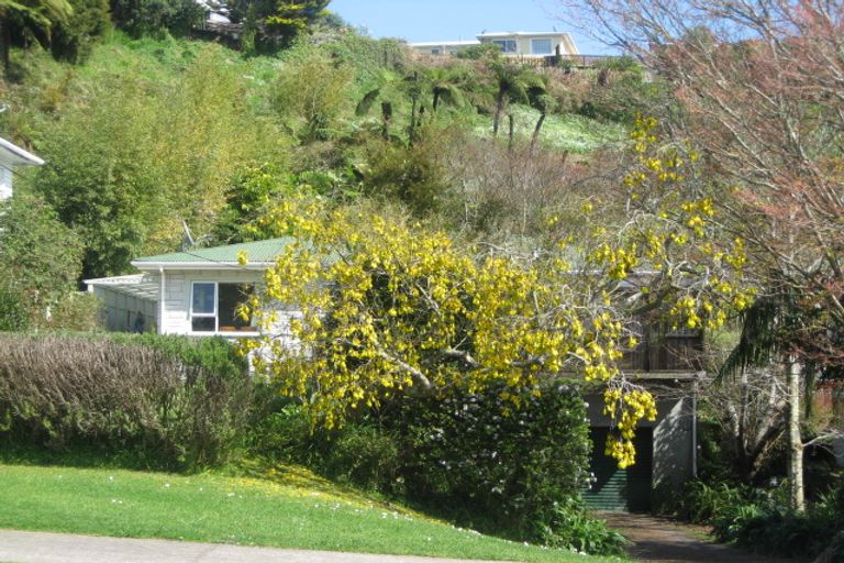 Photo of property in 124 Huatoki Street, Frankleigh Park, New Plymouth, 4310