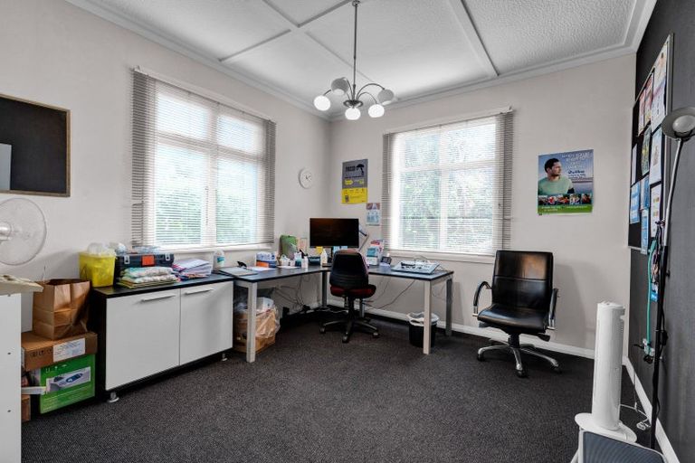 Photo of property in 21 Northgate, Strandon, New Plymouth, 4312