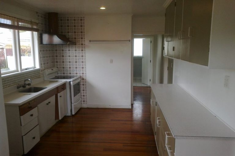 Photo of property in 106 Coxhead Road, Wattle Downs, Auckland, 2103