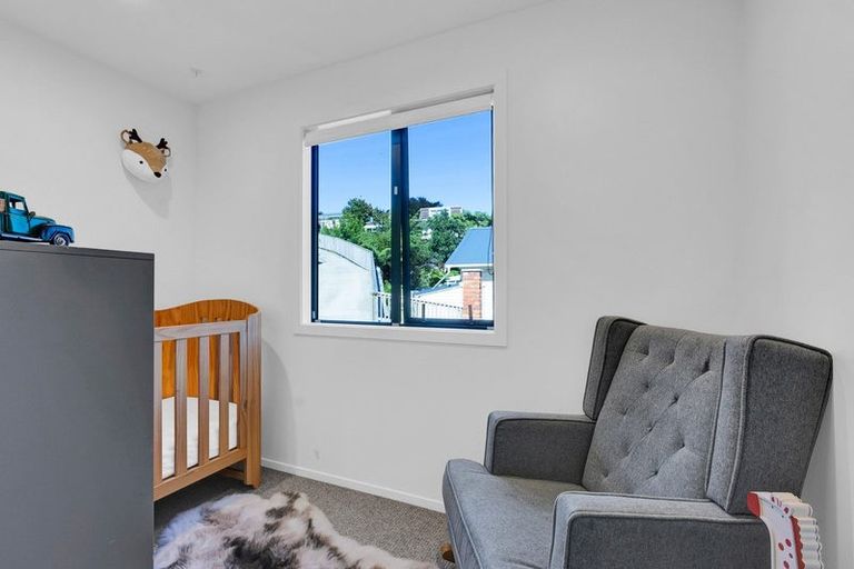 Photo of property in 6e Burns Street, Westown, New Plymouth, 4310