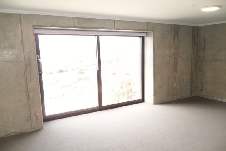 Photo of property in 111 Molesworth Street, Taita, Lower Hutt, 5011