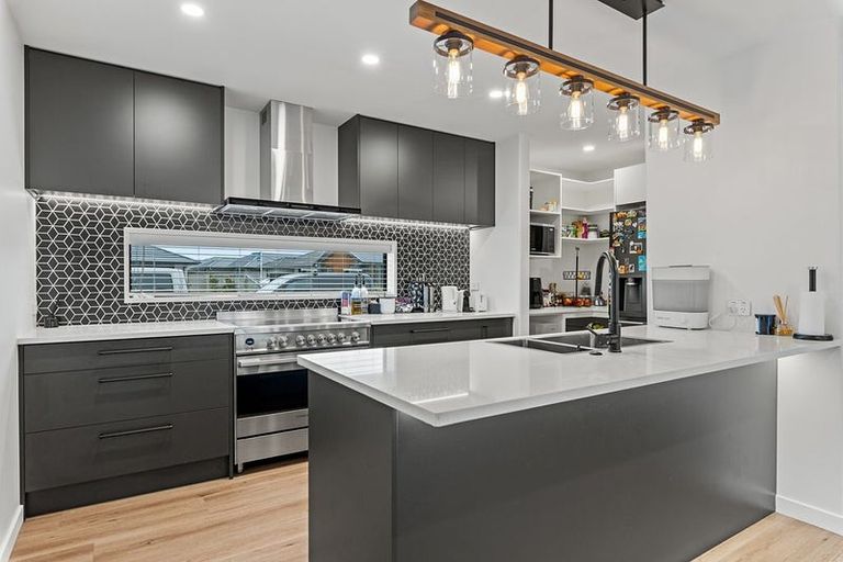 Photo of property in 20 Rannoch Drive, Yaldhurst, Christchurch, 8042