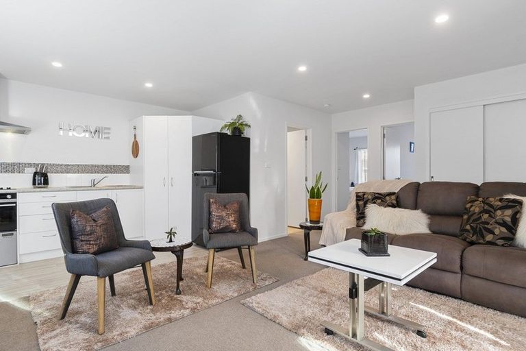 Photo of property in 11 Kamahi Crescent, Papamoa Beach, Papamoa, 3118