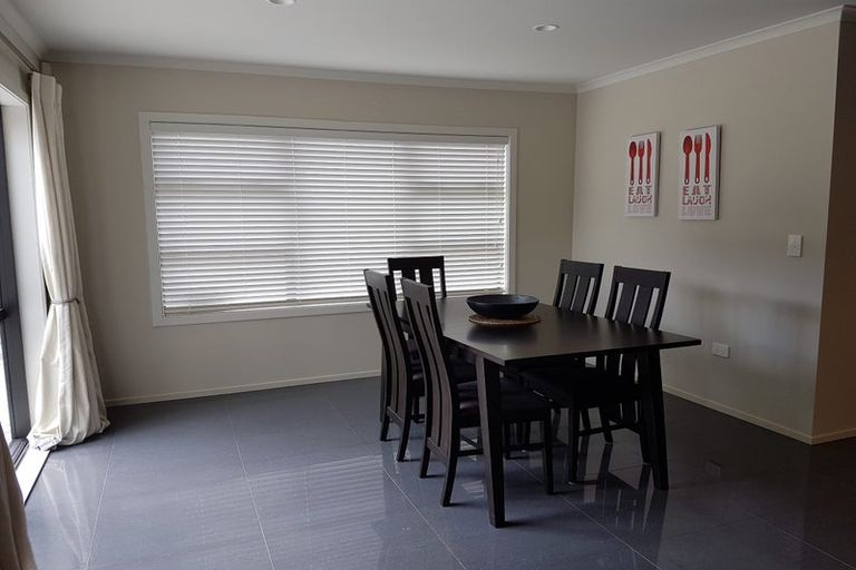 Photo of property in 8 Kilbryde Crescent, Pokeno, 2402