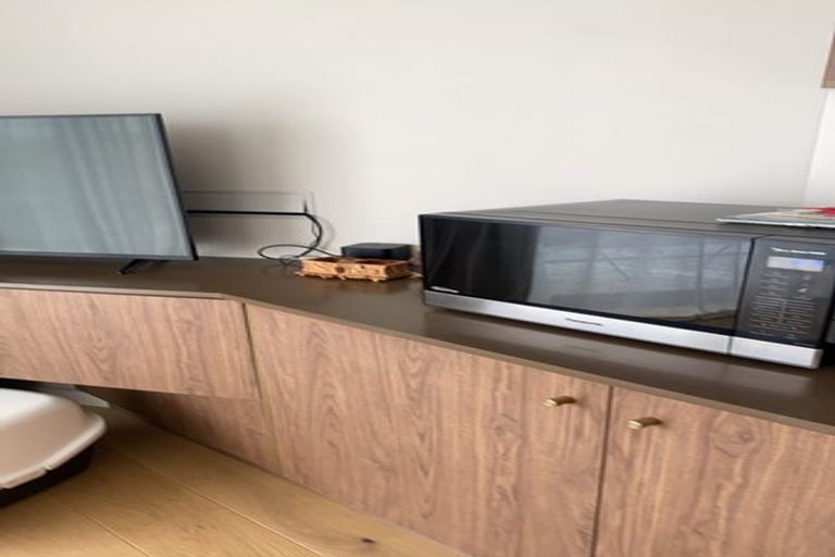 Photo of property in Sunset West, 110/251 Victoria Street, Wellington, 6011