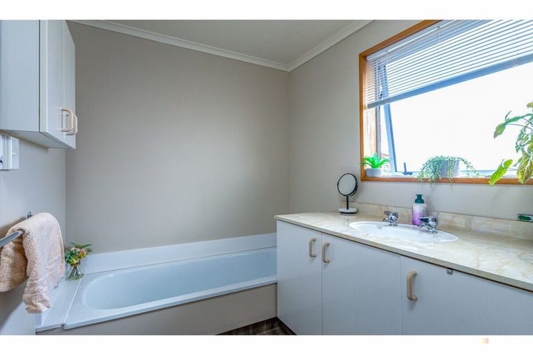 Photo of property in 1 Short Street, Marchwiel, Timaru, 7910